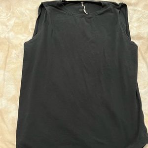 Lululemon Sleeveless Muscle Top